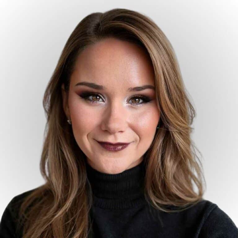 Courtney Hatfield '26 Senior Stylist at Belleza in Turkey Creek of Knoxville, TN