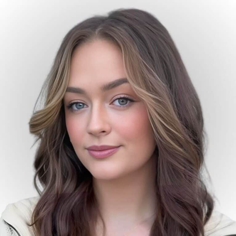 Madelyn Graf Stylist at Belleza in Knoxville, TN